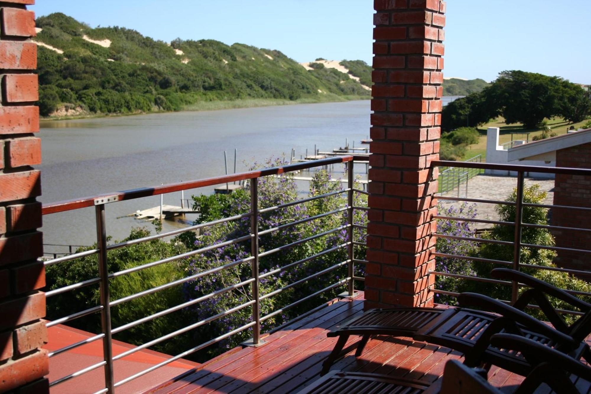 Dungbeetle River Lodge โคลเชสเตอร์ ภายนอก รูปภาพ