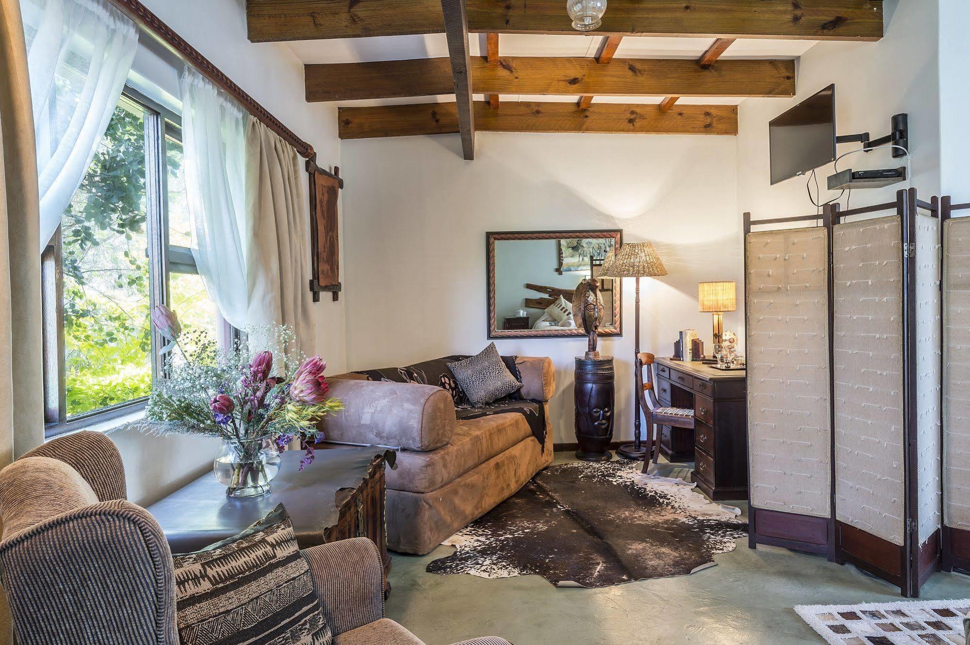 Dungbeetle River Lodge โคลเชสเตอร์ ภายนอก รูปภาพ