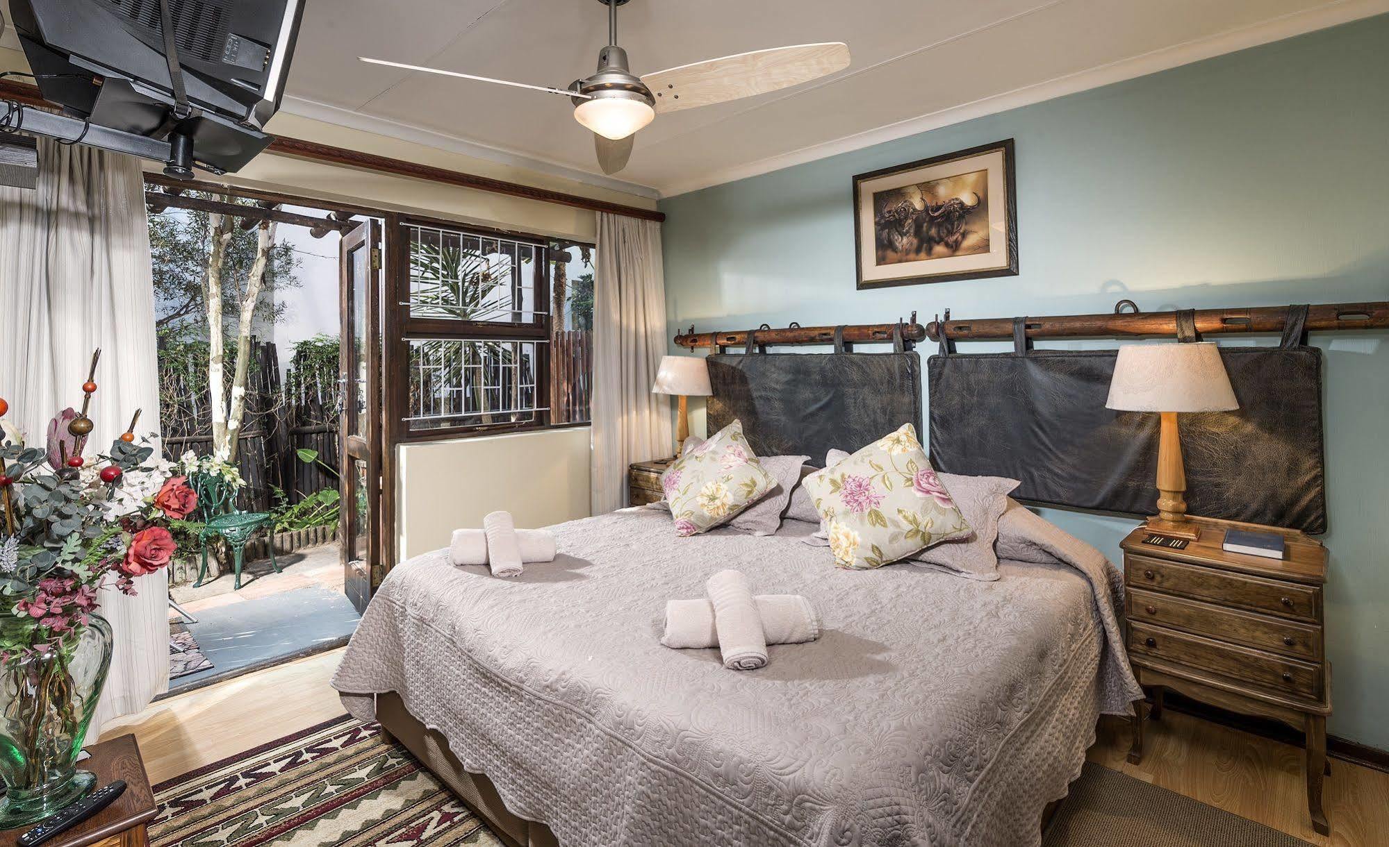 Dungbeetle River Lodge โคลเชสเตอร์ ภายนอก รูปภาพ