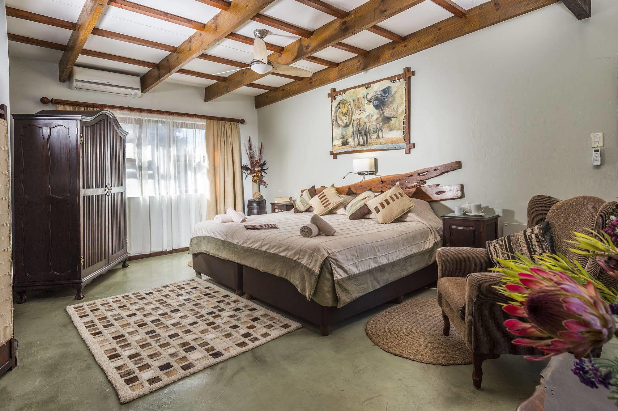 Dungbeetle River Lodge โคลเชสเตอร์ ภายนอก รูปภาพ